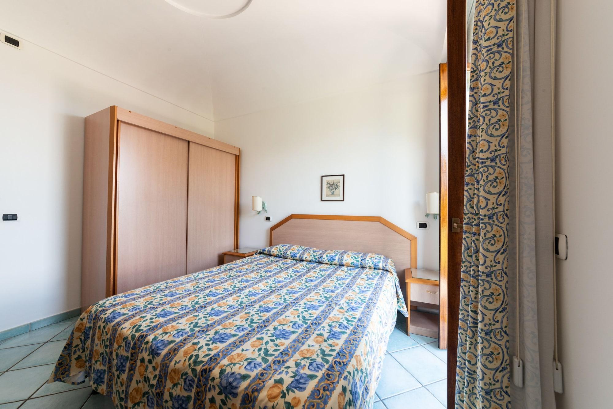 La Capannina - Hotel & Apartments Ischia Bagian luar foto