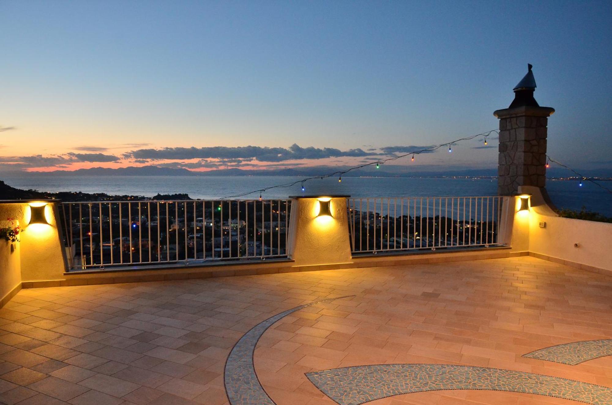 La Capannina - Hotel & Apartments Ischia Bagian luar foto
