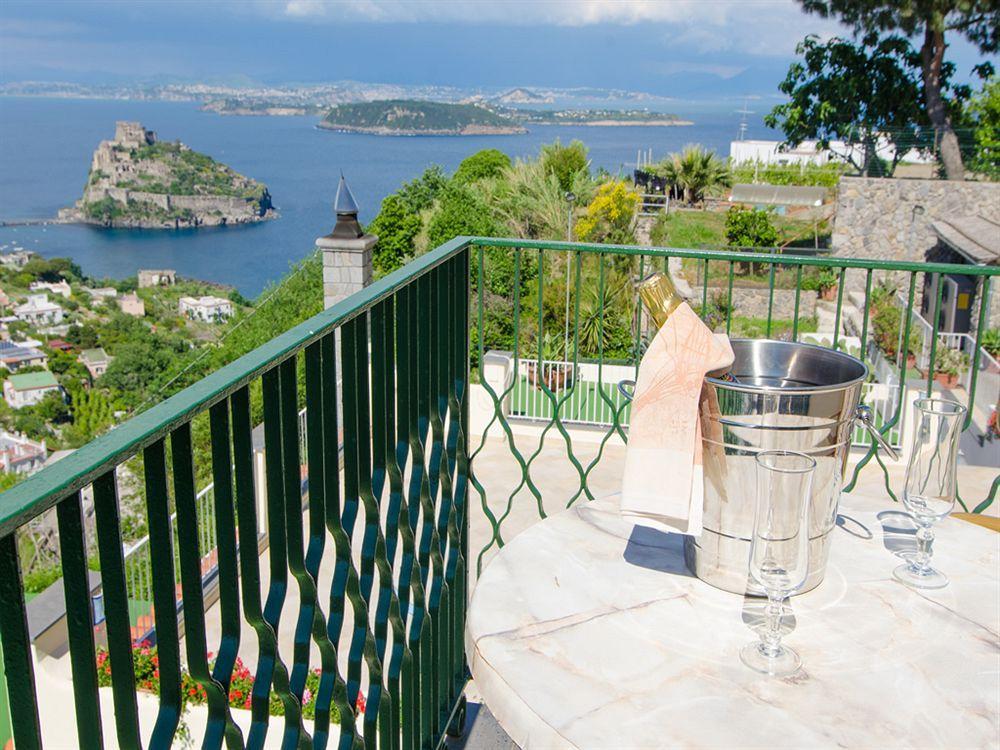 La Capannina - Hotel & Apartments Ischia Bagian luar foto